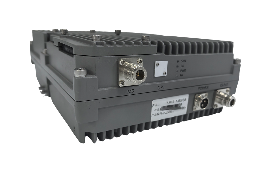  山阴三频手机信号接收器2000㎡